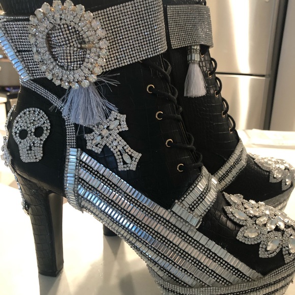 beautiful amazing black high boots - Picture 4 of 6